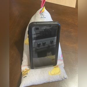 Disney Pixar “UP” cell phone/Tablet holder. PHONE NOT INCLUDED! Smoke free home.